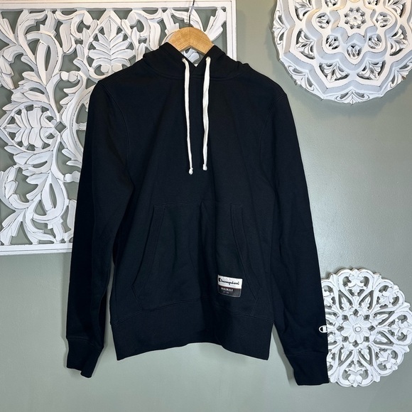 Champion Black White Hoodie Mens Pullover Sweatshirt NWOT - Picture 1 of 7